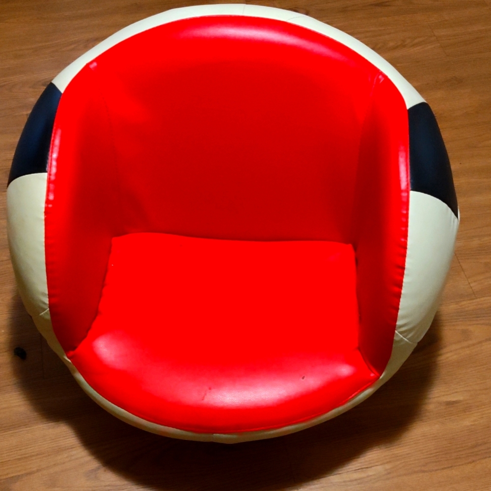 Boy basketball 🏀 chair